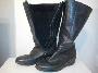 37-es női bőrcsizma hosszú szárú, a zipzárnál 34 cm; erősen bővülő szárral eladó